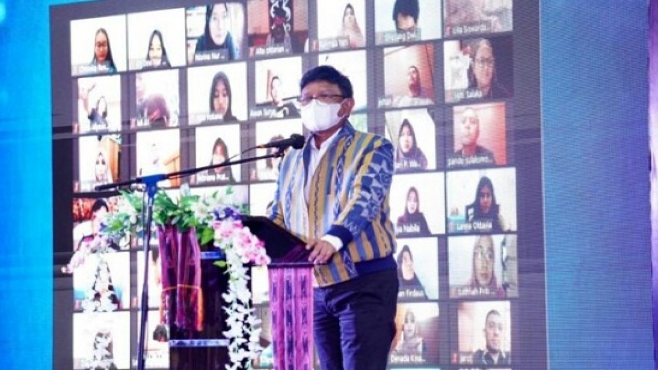 Menkominfo, Johnny G. Plate