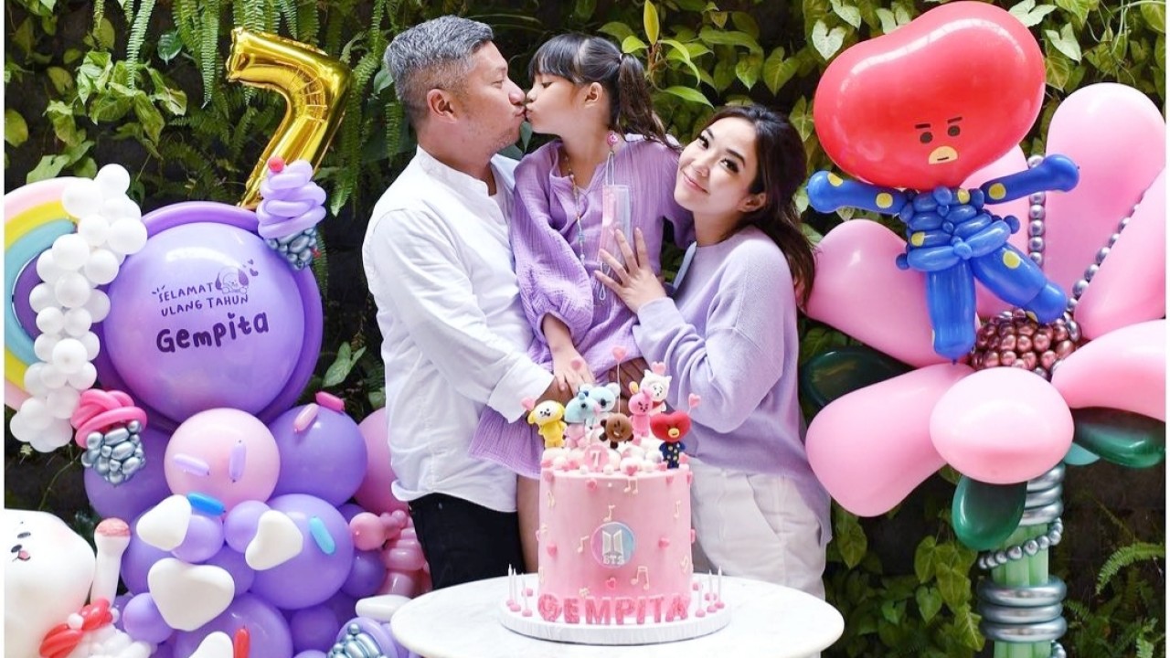 Gading Marten, Gisel dan Gempi. (Instagram)