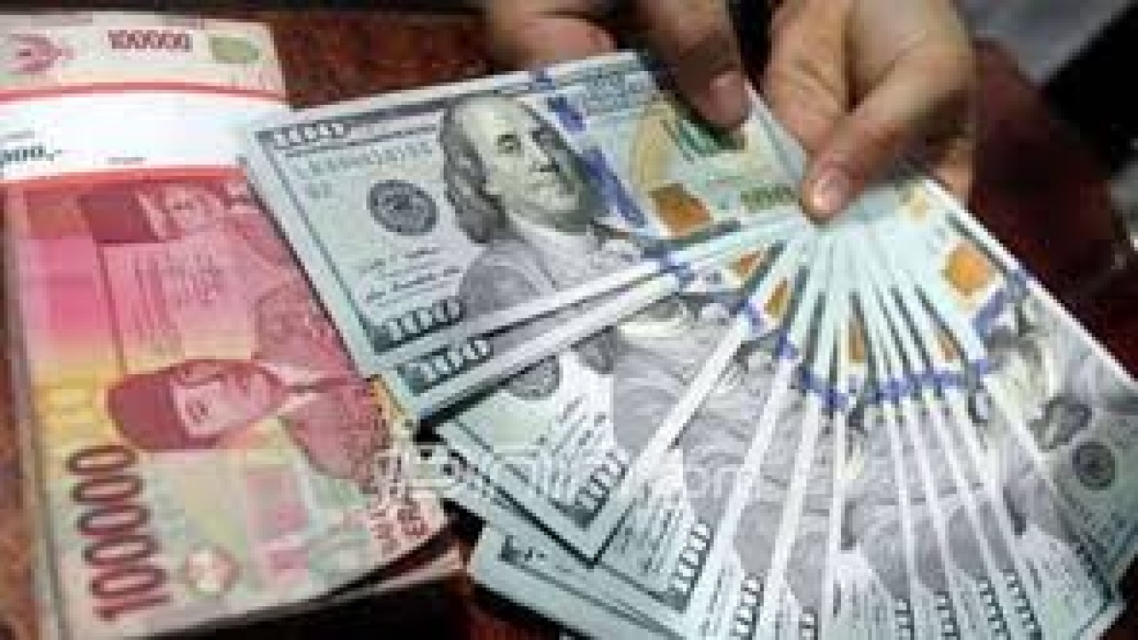 Ilustrasi mata uang rupiah dan dolar AS/ist