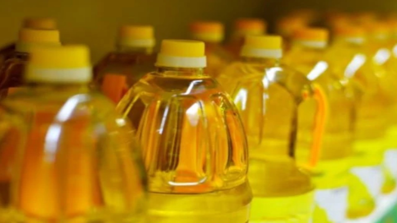 Ilustrasi minyak goreng kemasan/ist