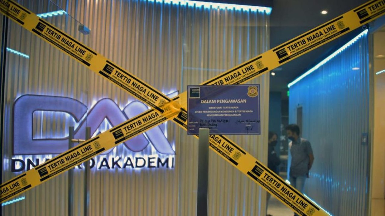 Kantor PT DNA Pro Akademik perusahaan robot trading disegel oleh Kemendag dan Bareskrim Polri. (Foto: Kemendag)