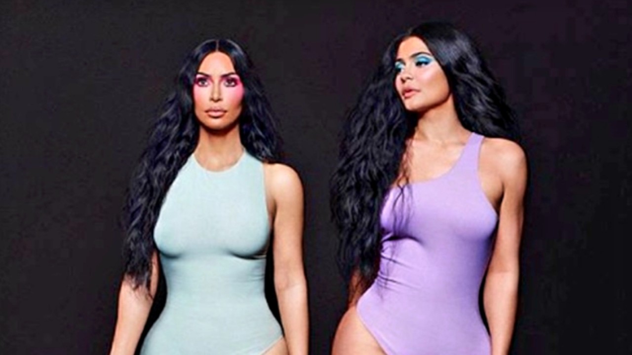 Kim Kardashian dan Kylie Jenner. (net)