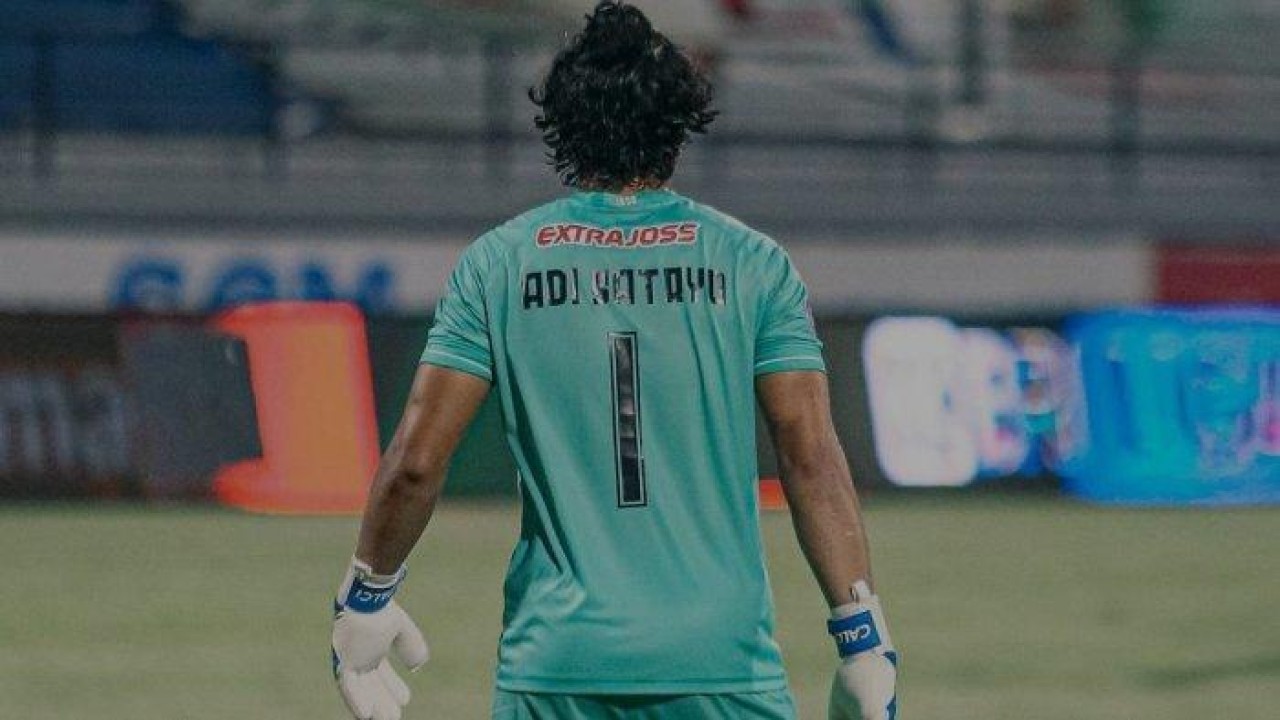 Kiper Persik Kediri, Muhammad Adi Satryo