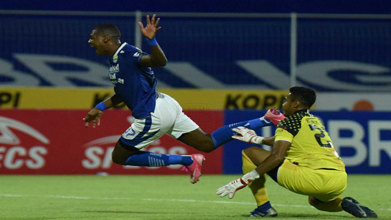 Laga Persib vs Persita