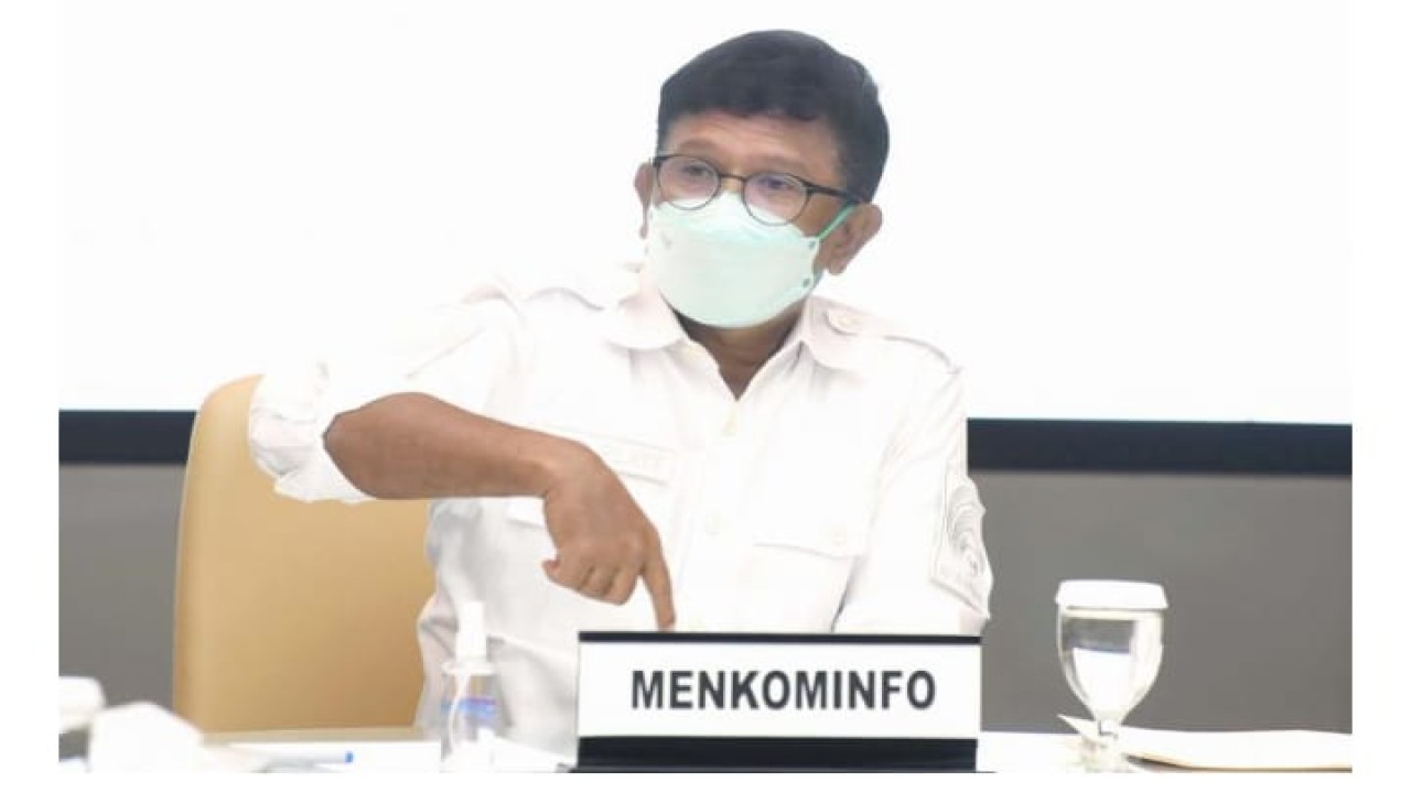 Menteri Komunikasi dan Informatika Johnny G. Plate