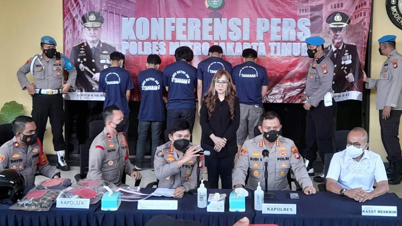 Para tersangka penganiayaan kakek Wiyanto Halim.