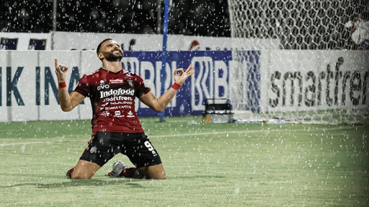 Penyerang Bali United, Ilija Spasojevic