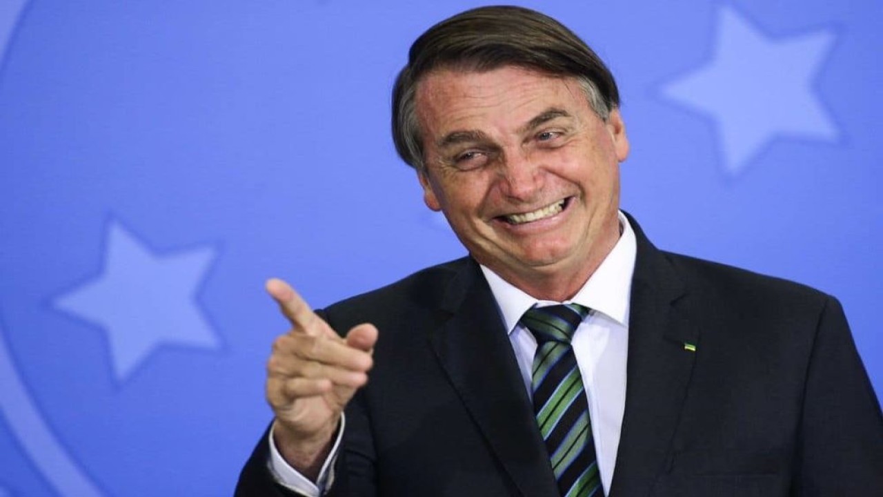 Presiden Brasil Jair Bolsonaro diminta mencabut kritik soal vaksin. (Net)