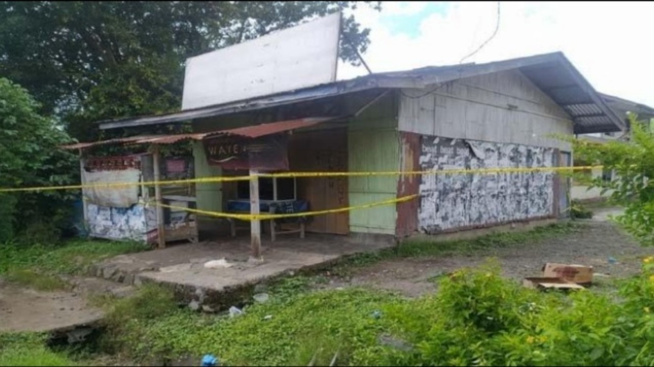 TKP tindak pidana penganiayaan terhadap ibu dan anak di Kabupaten Ngada. Foto (istimewa)