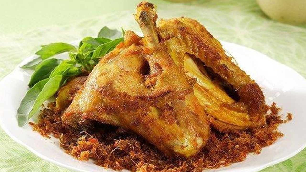 Ayam Goreng (Tribunnews.com)