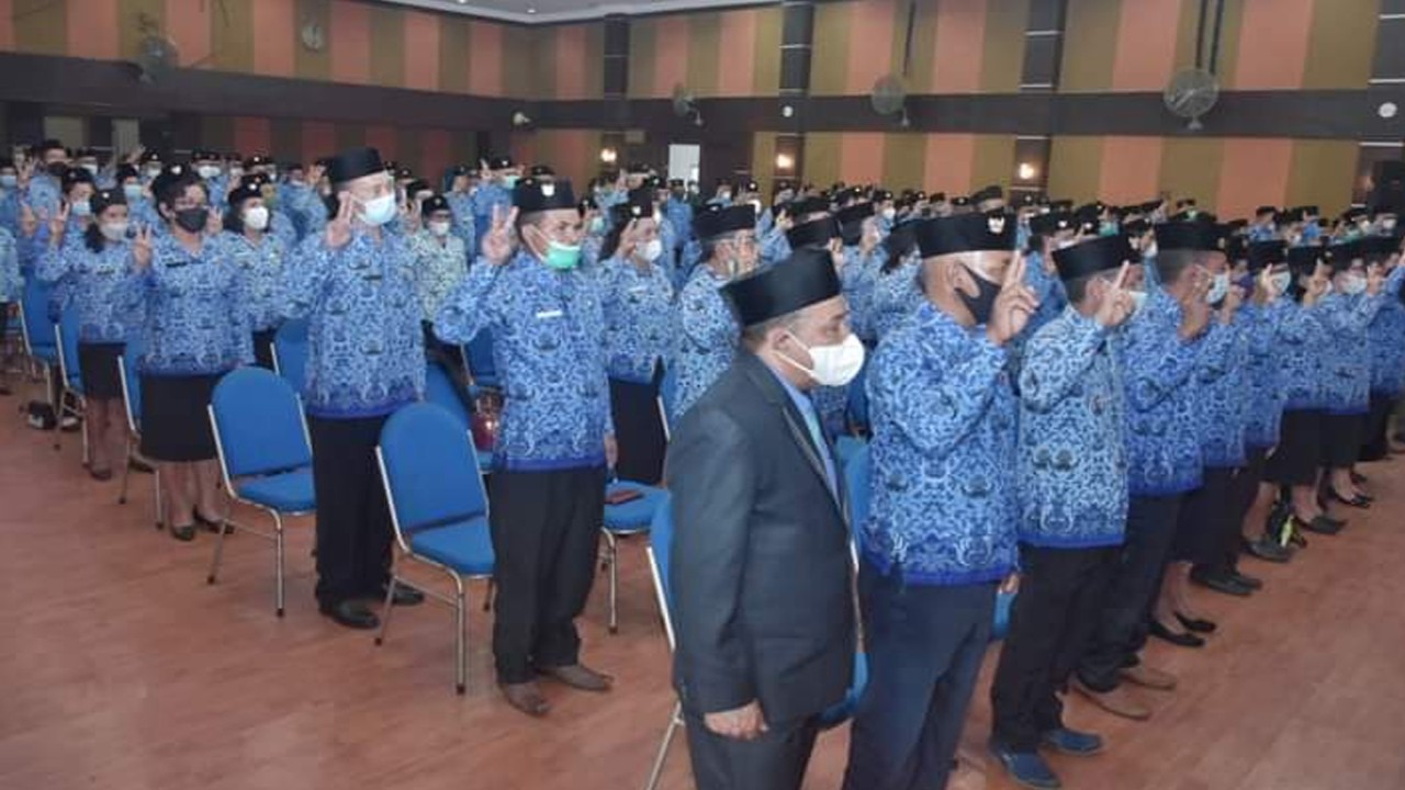 Suasana pelantikan kepala sekolah di Kabupaten Manggarai. Foto (istimewa)