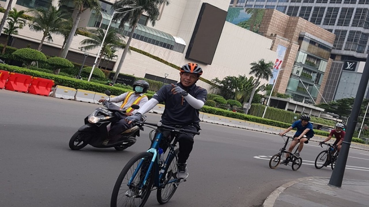 Calon Ketua KONI DKI Jakarta, Julizar Idris