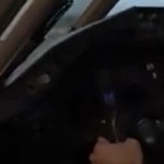 Kapten pesawat membagikan rekaman video suasana terkini saat melawan badai eunice untuk mendarat-1645353252