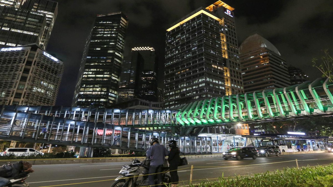 Kawasan Jalan Sudirman Jakarta pada malam hari/ist