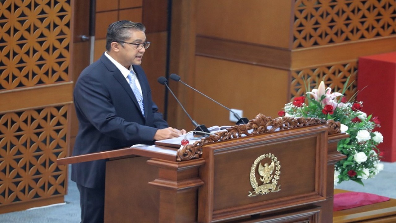 Ketua Panja UU SKN Dede Yusuf