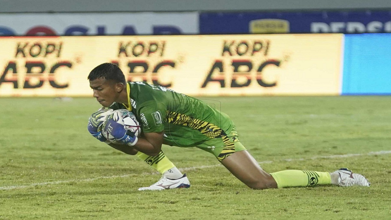 Kiper Persib, Teja Paku Alam