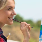 Melukis bisa jadi terapi stres-1645109778