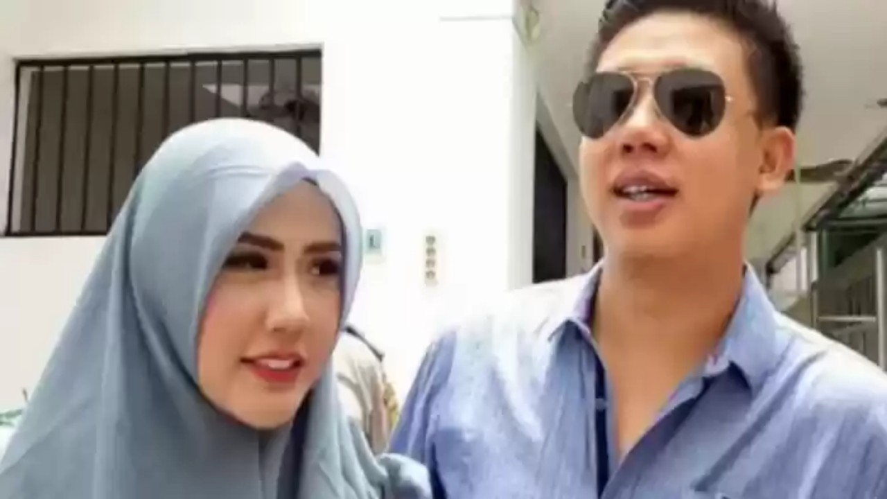 Pablo Benua (kanan) dan Rey Utami /ist