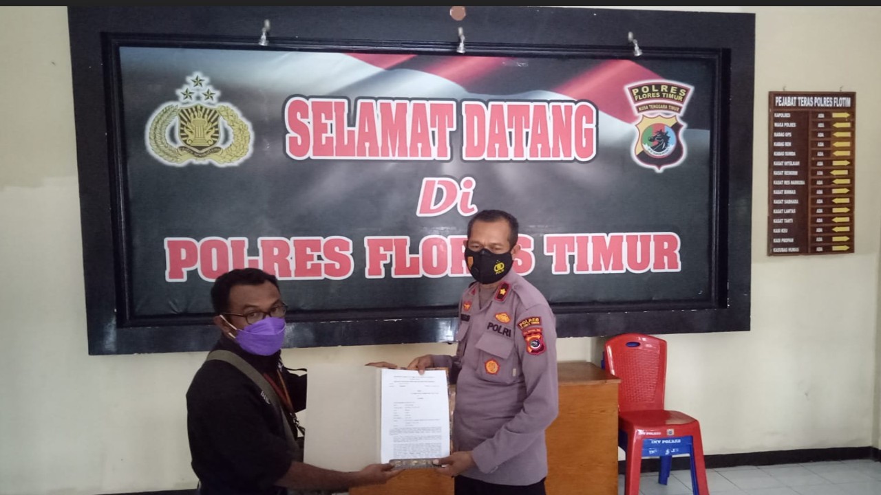 Solidaritas Persatuan Wartawan Lewotana (PEWARTA) Flores Timur Melaporkan dua akun facebook yang diduga melecehkan profesi wartawan. Foto ( istimewa)