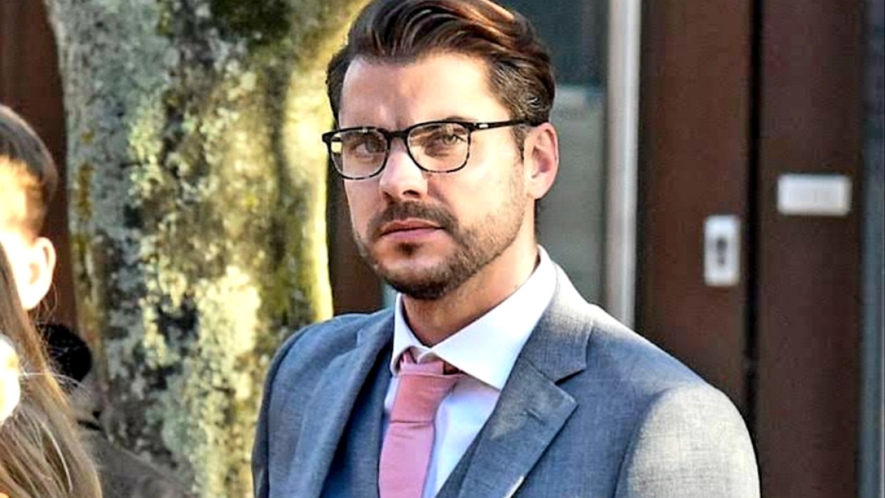 Richard Dexter. (net)