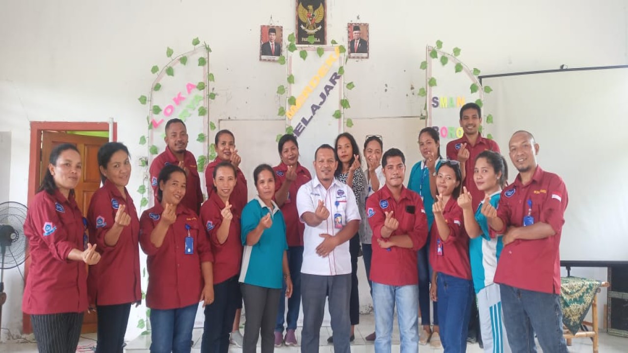 Lembaga Pendidikan SMAN 3 Borong mengadakan kegiatan Lokakarya dalam rangka mengoptimalkan penerapan kurikulum sekolah penggerak. Foto (istimewa)