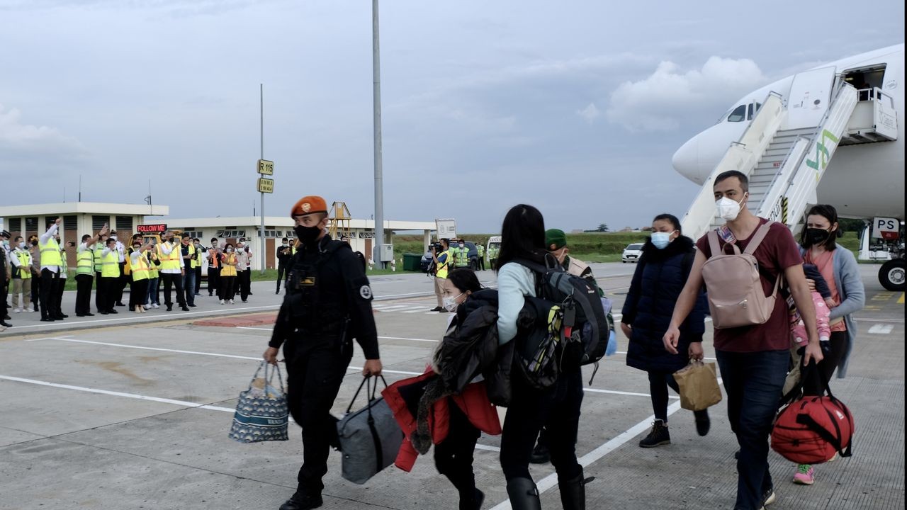 80 WNI yang dievakuasi dari Ukraina tiba di Bandara Soekarno-Hatta/ist