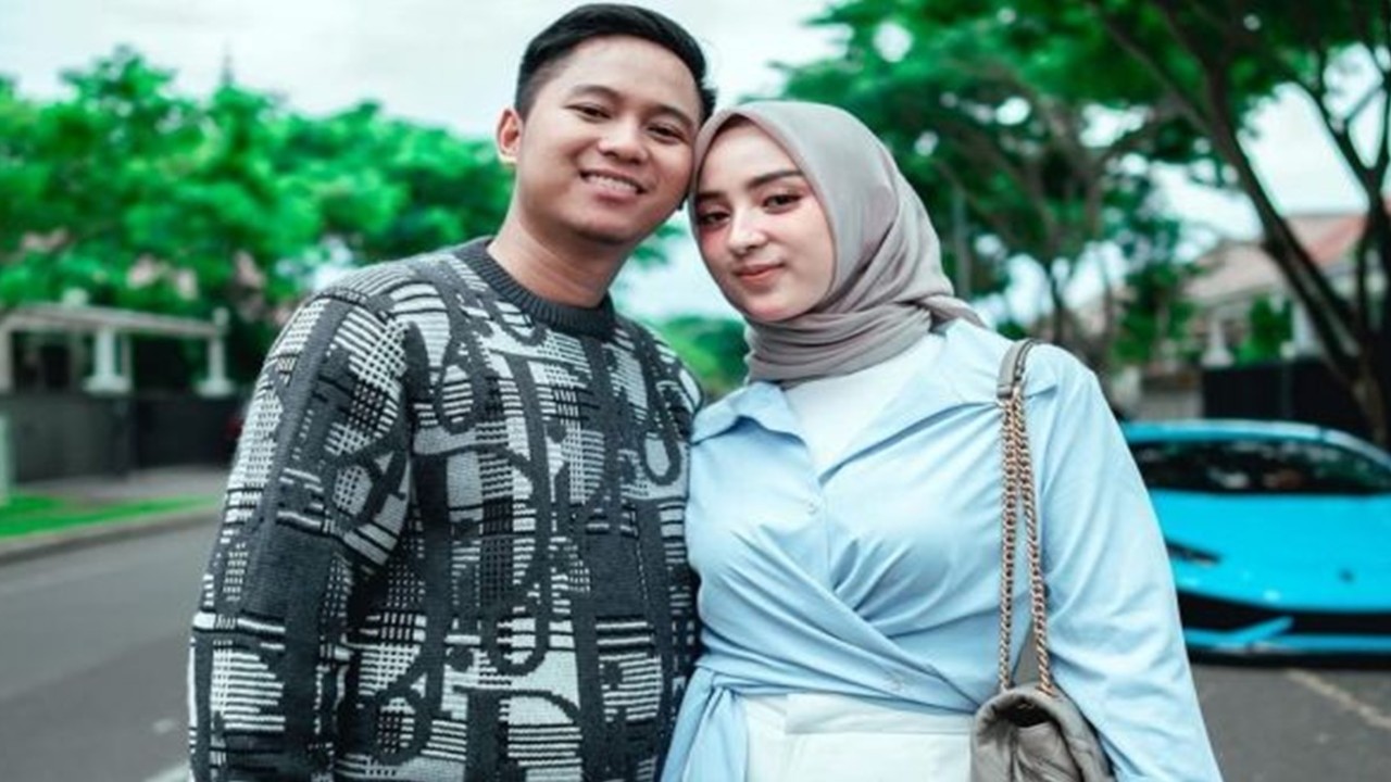 Doni Salmanan dan istrinya Dinan Nurfajrina/ist