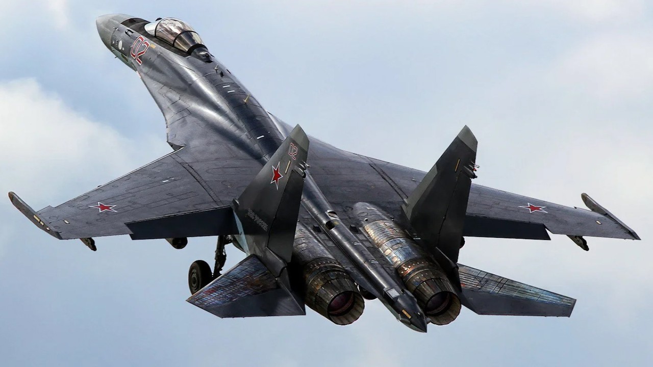 Jet Tempur Rusia, Su-35 (reddit.com)
