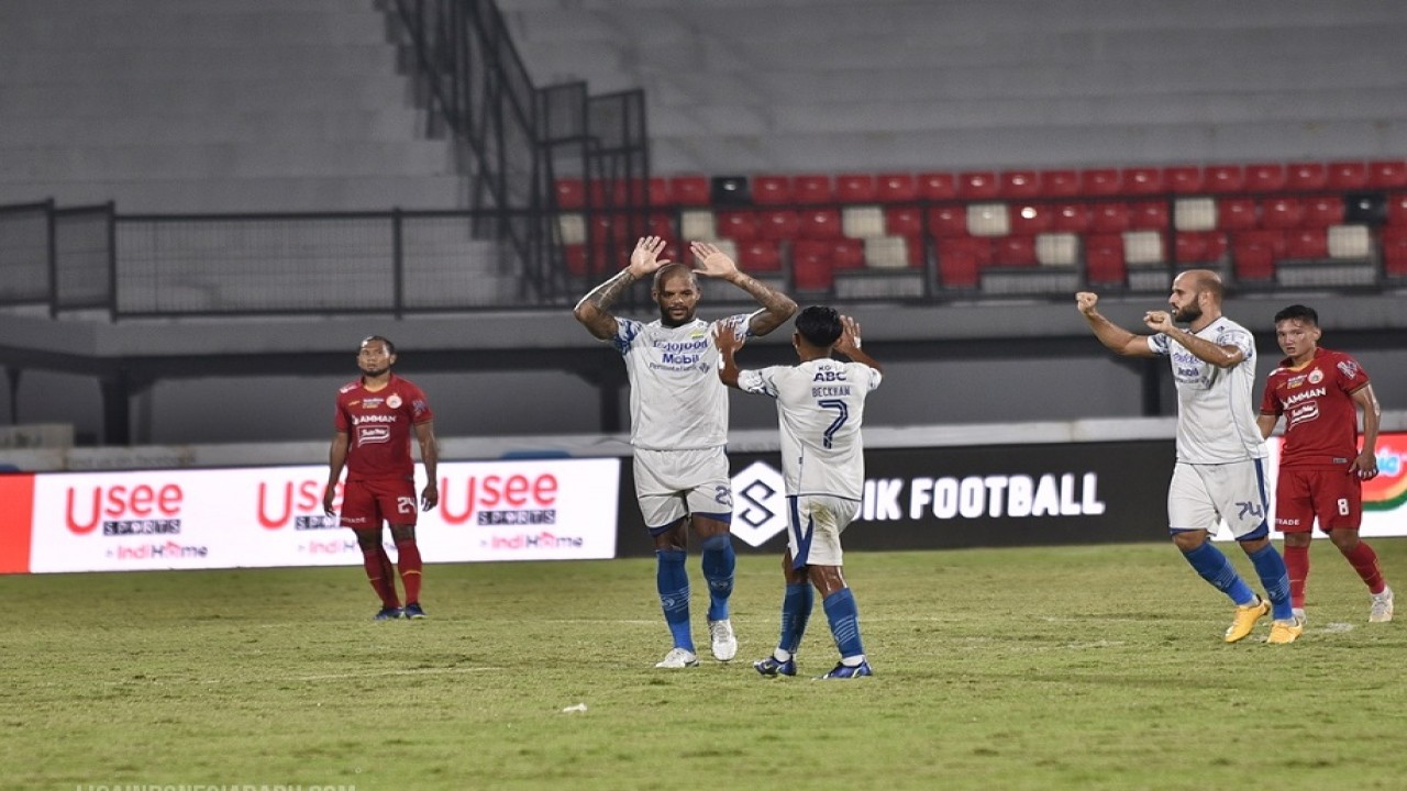 Laga Persija vs Persib