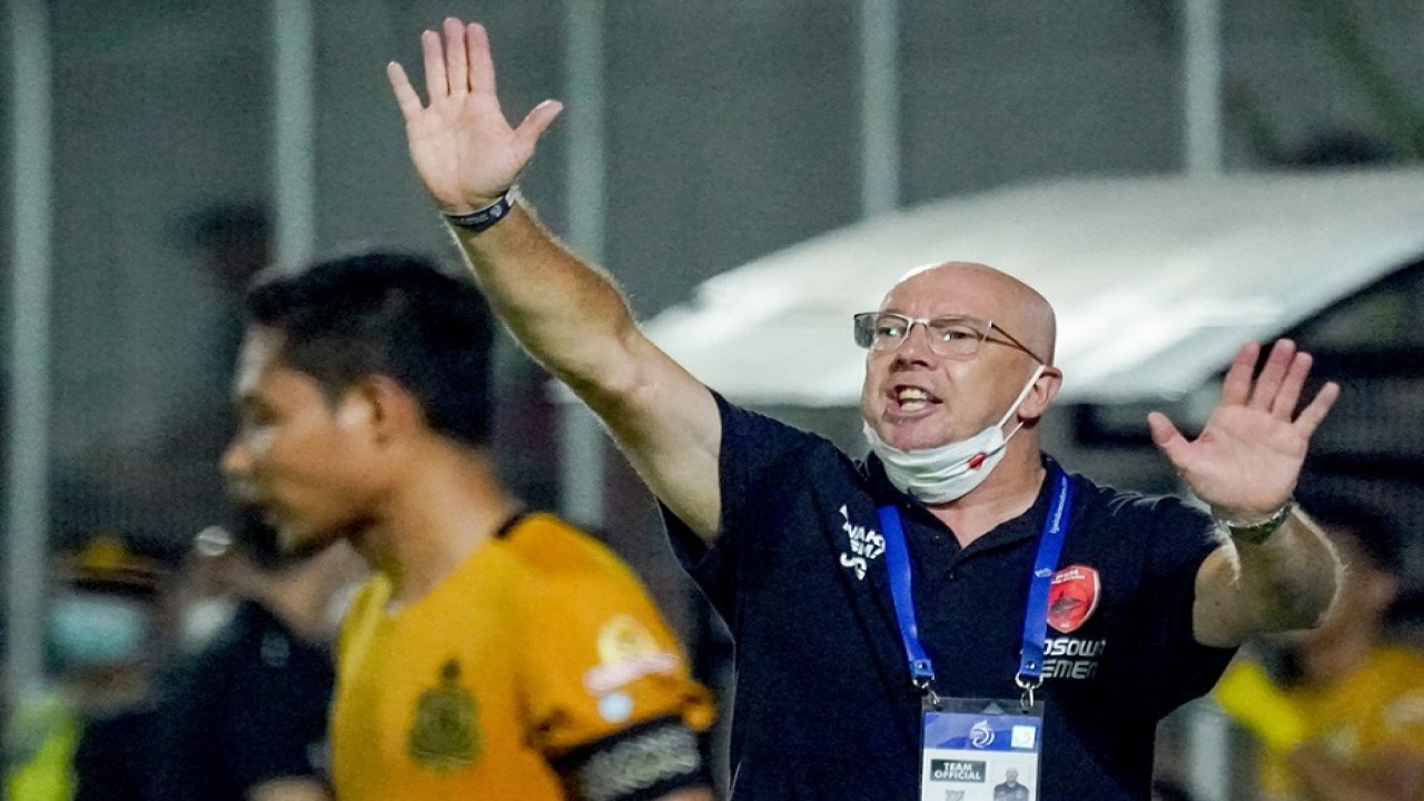 Pelatih PSM Makassar, Joop Gall