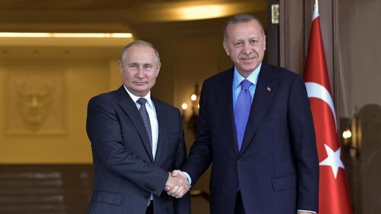 Presiden Turki Recep Tayyip Erdogan dan Presiden Rusia Vladimir Putin. (Reuters)