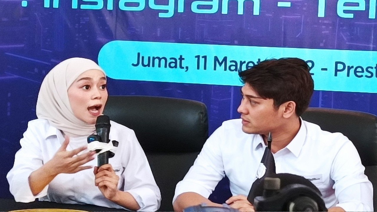 Rizky Billar (kanan) dan Lesti Kejora/ist