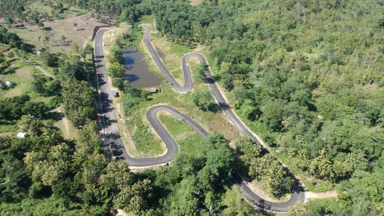 Sirkuit Sang Profesor / Foto: Antara