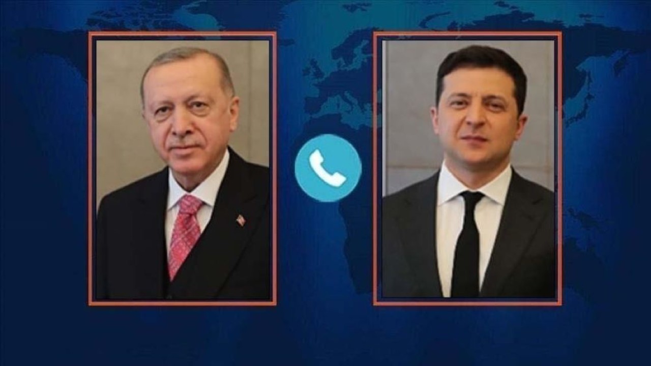 Presiden Turki Recep Tayyip Erdogan dan Presiden Ukraina Volodymyr Zelenskyy. (Anadolu Agency)