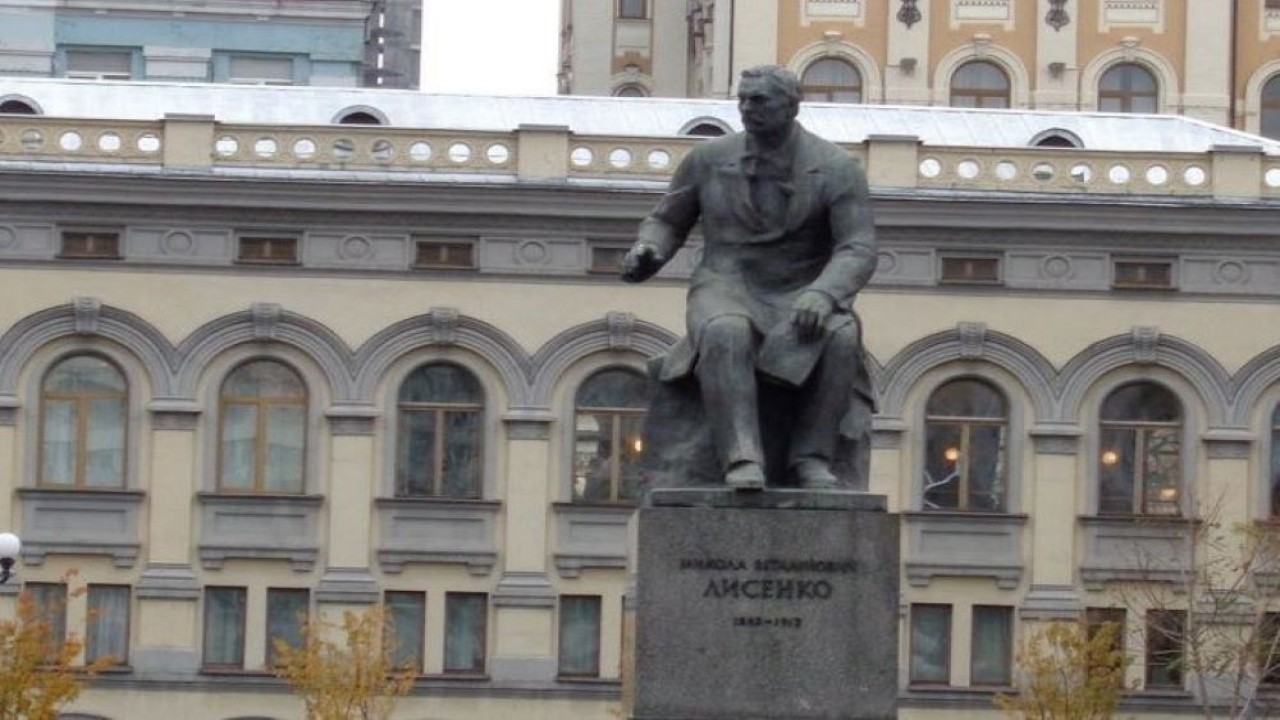 Patung komposer Ukraina Mykola Lysenko. (Net)