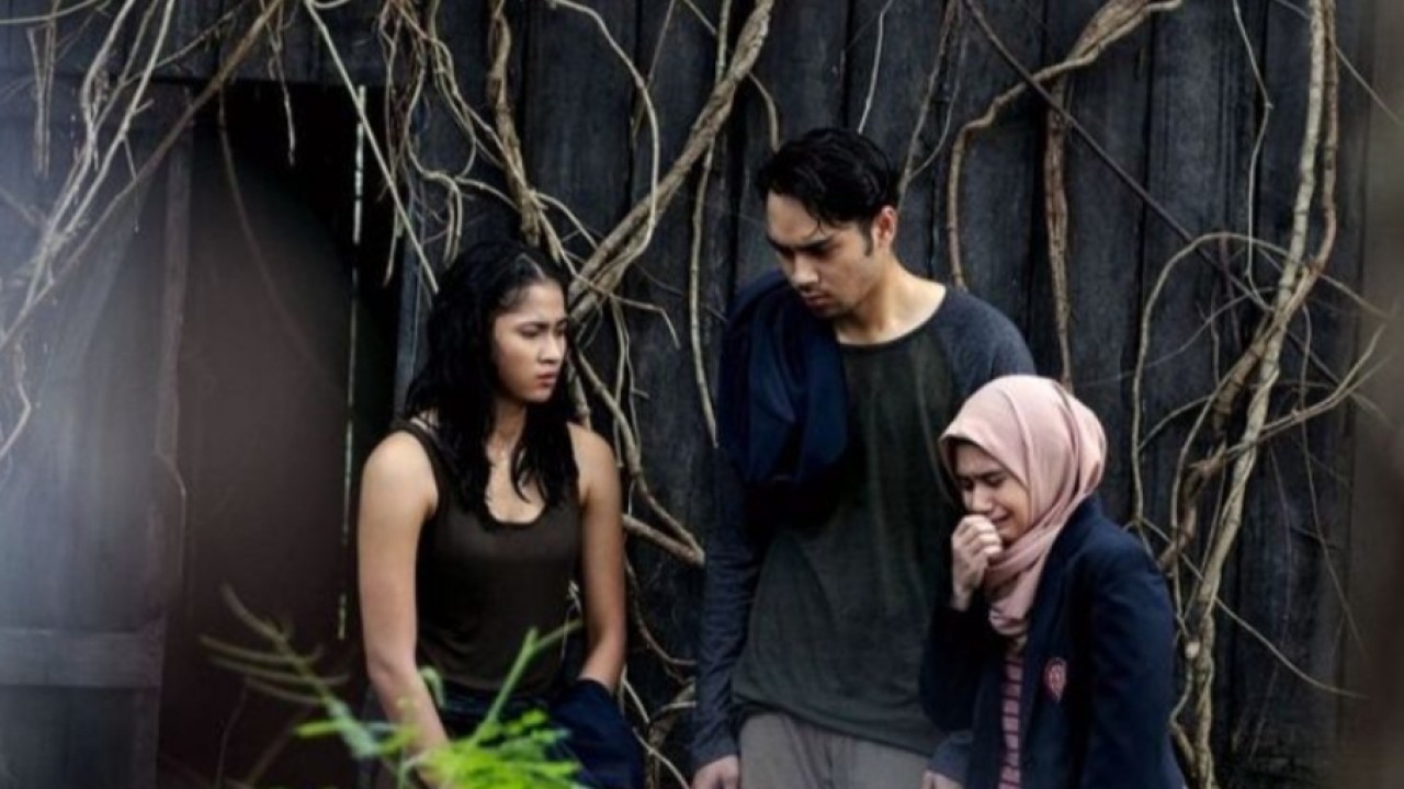 KKN di Desa Penari pecahkan rekor penjualan hari pertama/net