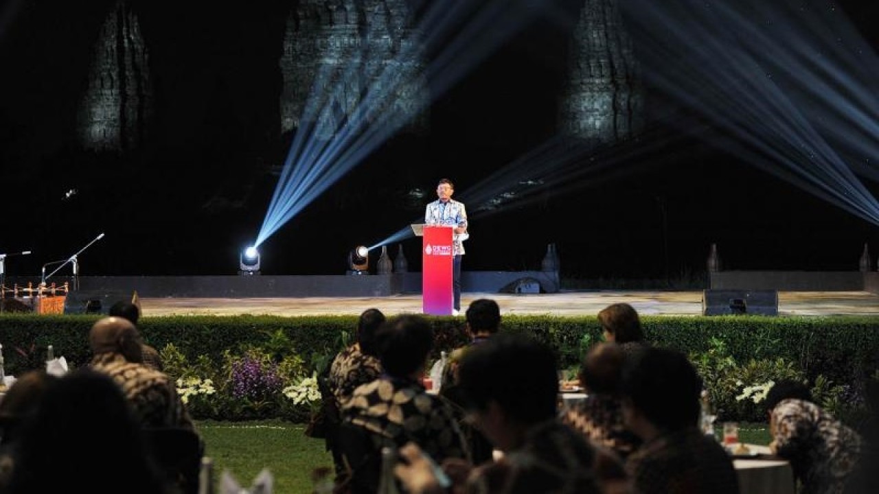 Menkominfo, Johnny G. Plate