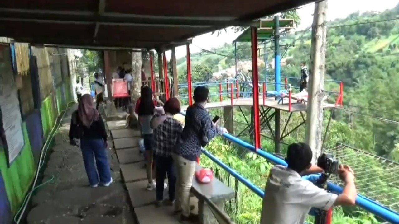 Objek wisata Dago Dream Park Bandung. Foto: Saifal Ode