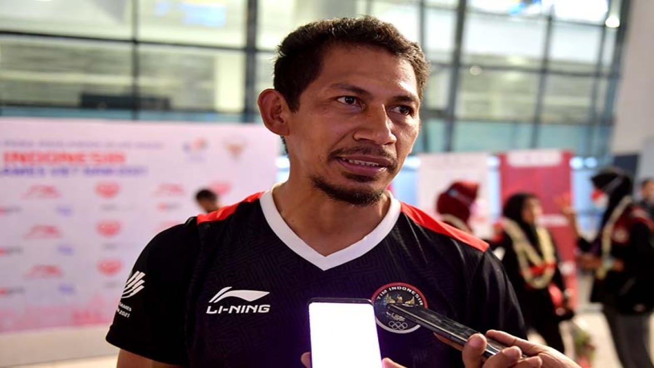 Pelatih kepala tim rowing Indonesia, M Hadris