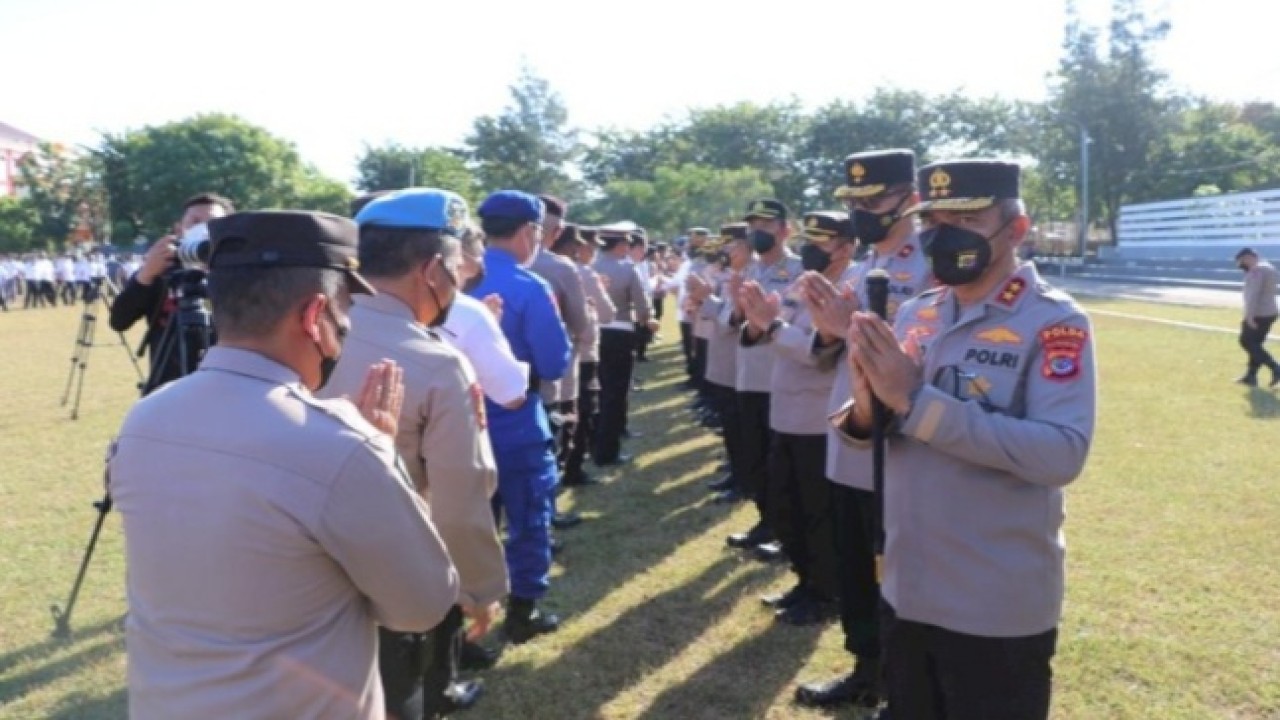 Polda NTT menggelar acara Halal Bihalal di Lapangan Apel Ricky Sitohang Mapolda NTT, Selasa (10/5/2022) pagi. Foto (Istimewa)