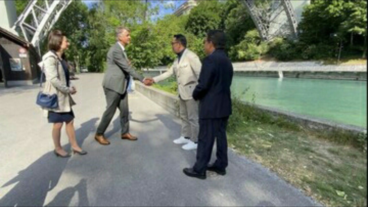 Ridwan Kamil dan Wali Kota Bern, Alec Van Graffenried. (Kemlu)