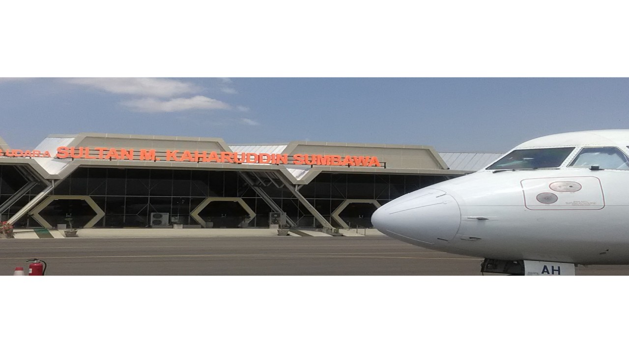 Bandara Sultan Kaharuddin di Sumbawa. Foto (Istimewa)