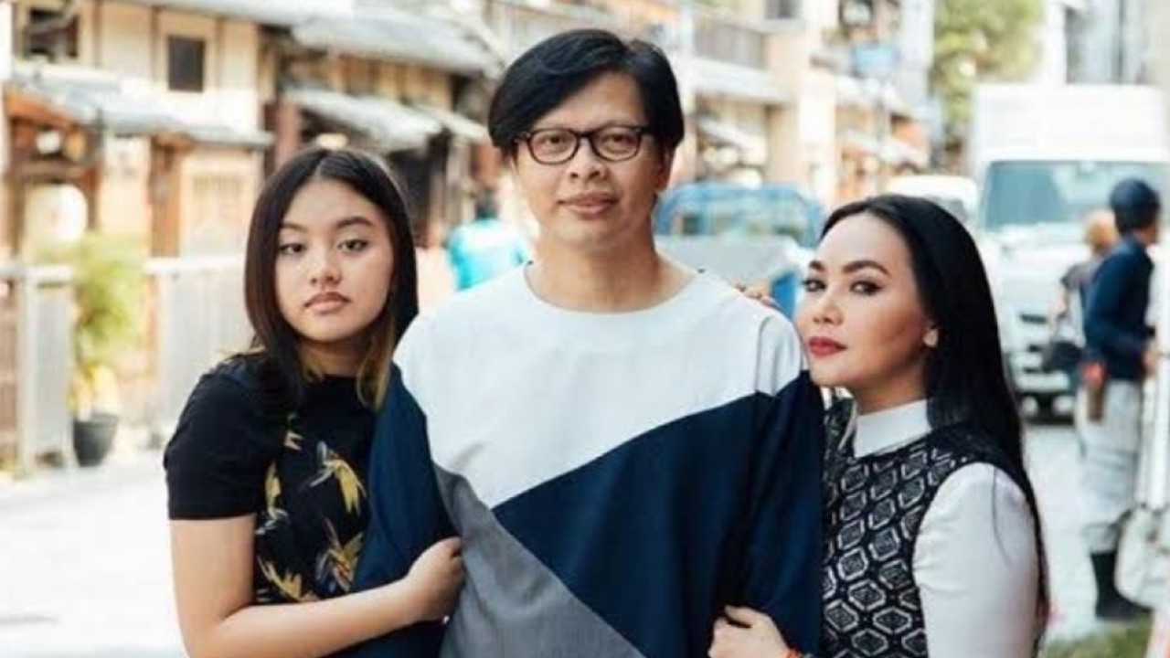 Naja, Armand Maulana dan Dewi Gita/net