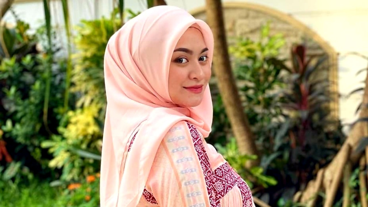 Nathalie Holscher/Instagram