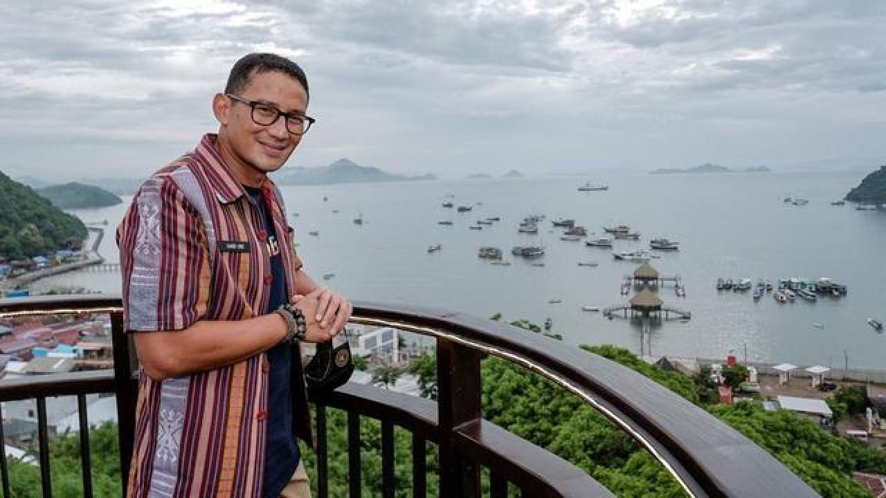 Menteri Pariwisata dan Ekonomi Kreatif (Menparekraf) RI, Sandiaga Uno saat mengunjungi Labuan Bajo beberapa waktu lalu. Foto (Istimewa)
