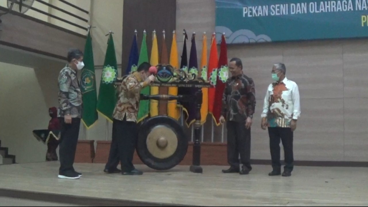 Pembukaan Pekan Seni Dan Olahraga Nasional (Pesona 1) di UIN Bandung