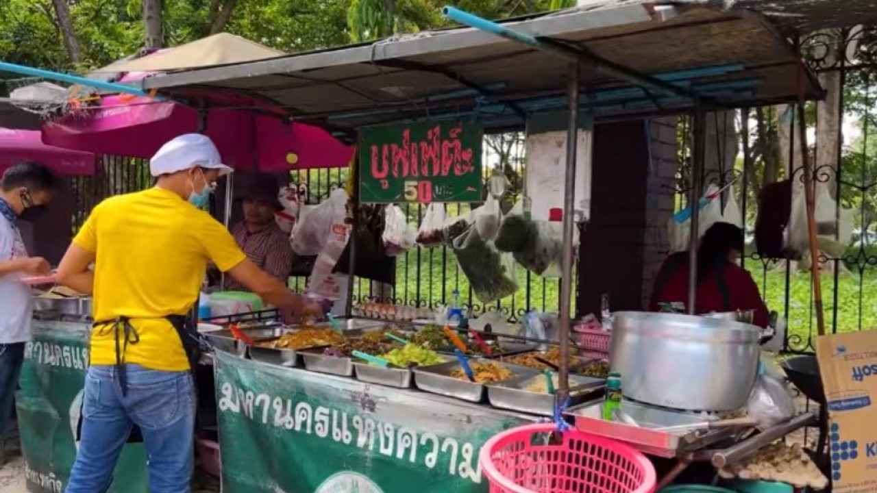 Warung nasi di Thailand/net