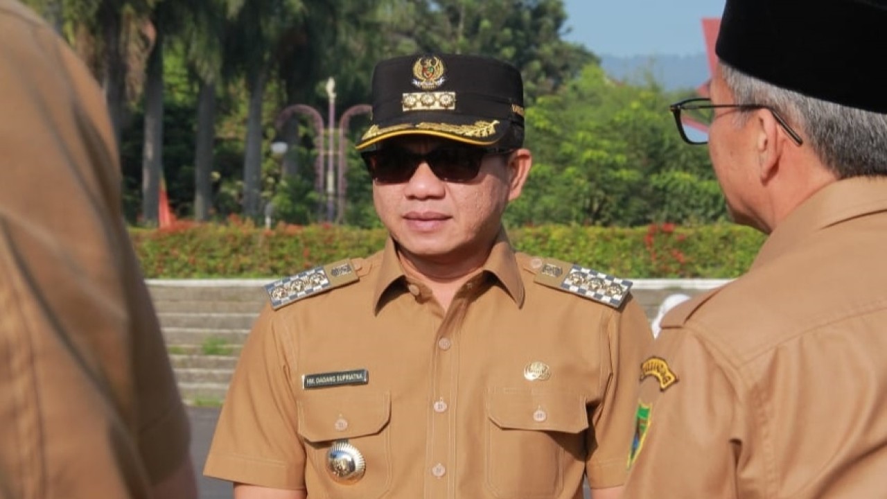 Bupati Bandung Dadang Supriatna.