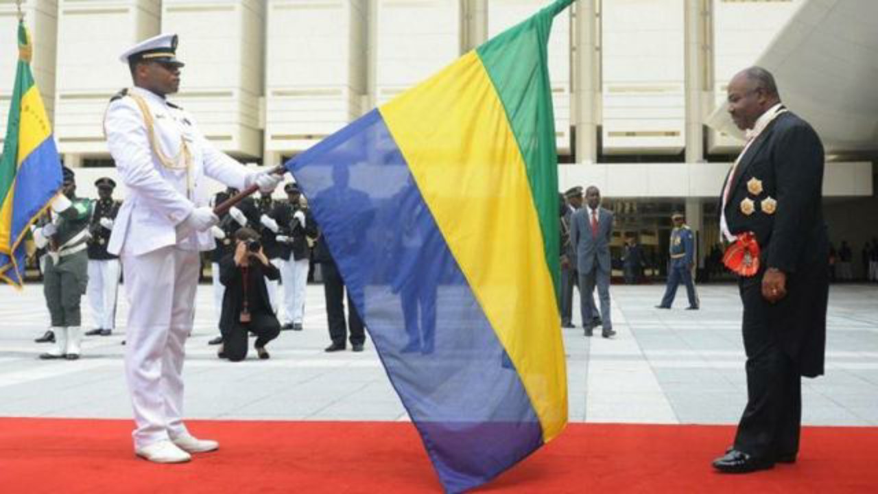 Pemimpin dan bendera Gabon. (Net)