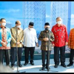 Ketua MPR RI Bambang Soesatyo (kiri) bersama Wapres KH Ma'ruf Amin-1661313462